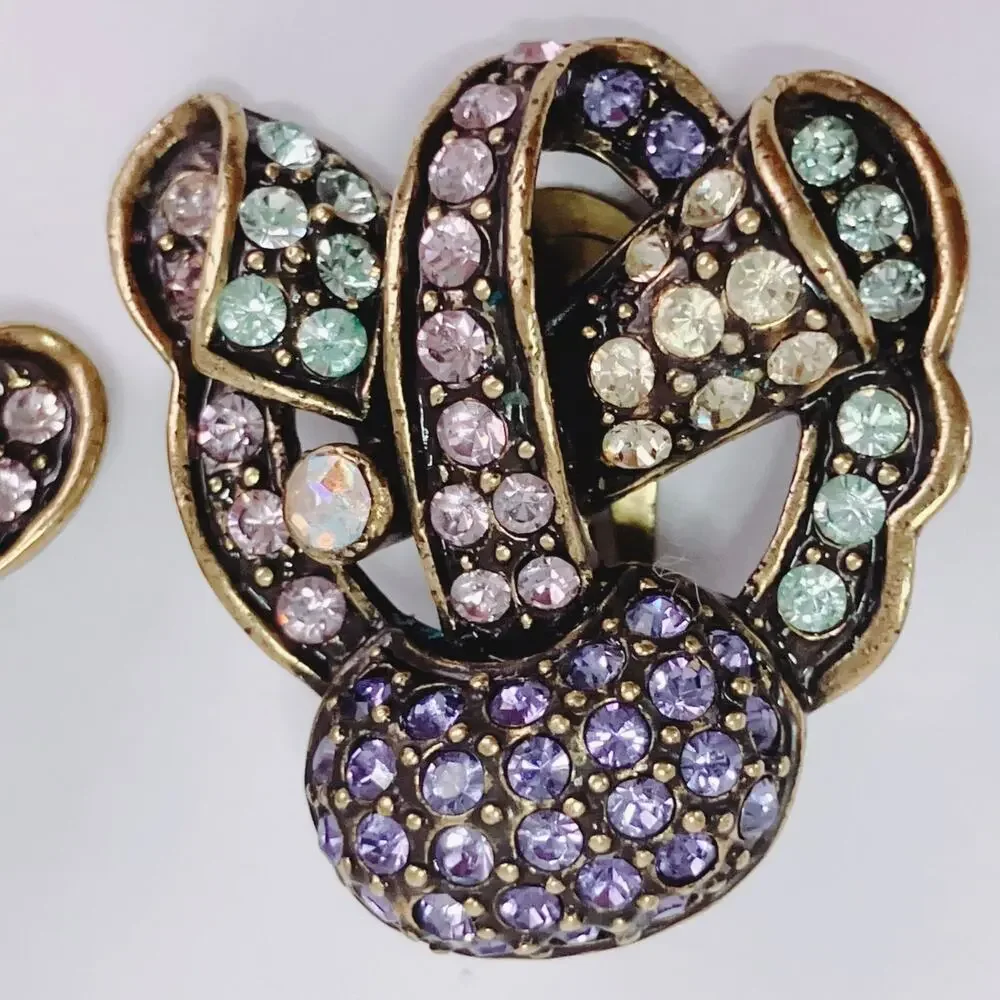 Signed Heidi Daus Gold Tone Colorful Pastel Rhinestone Ribbon Clip On Earrings